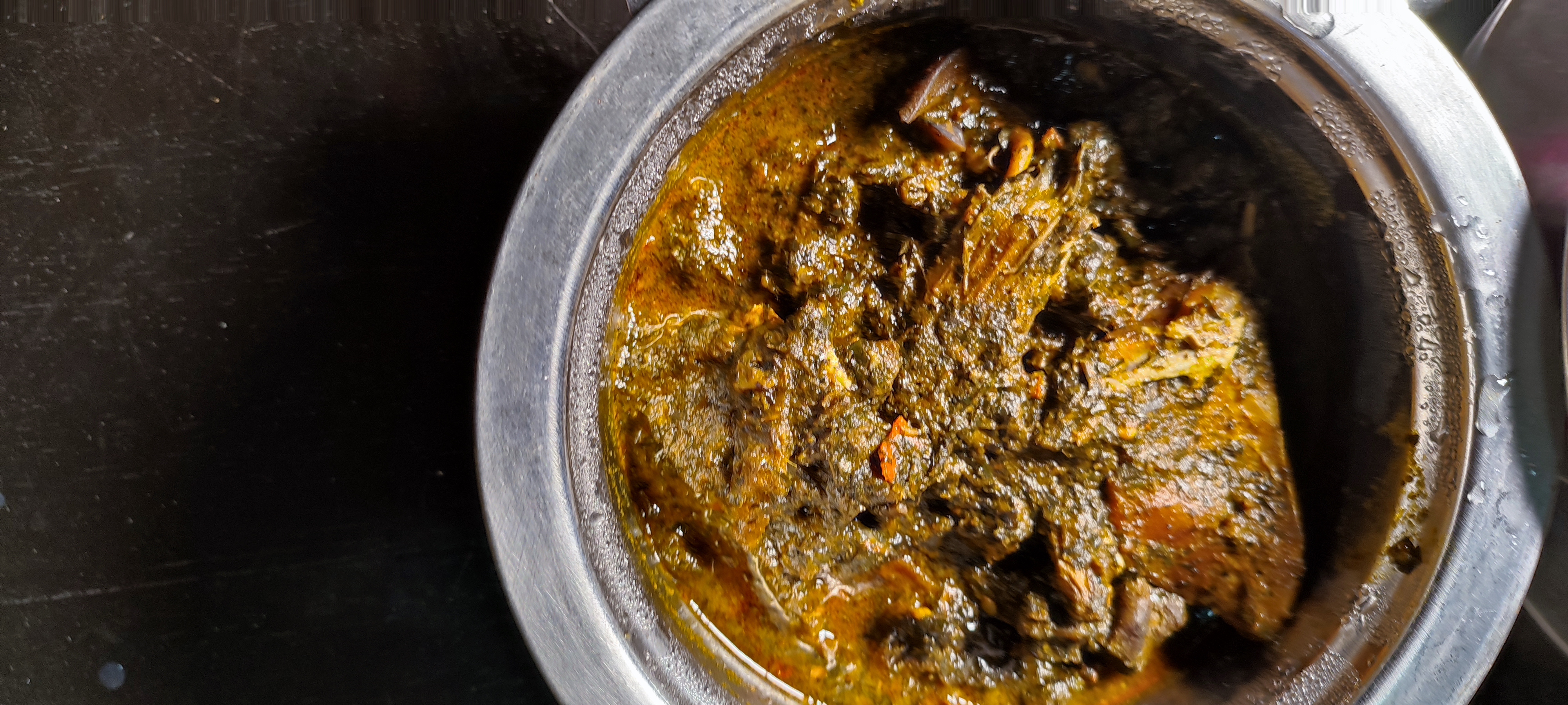Abak atama soup with large fish portions