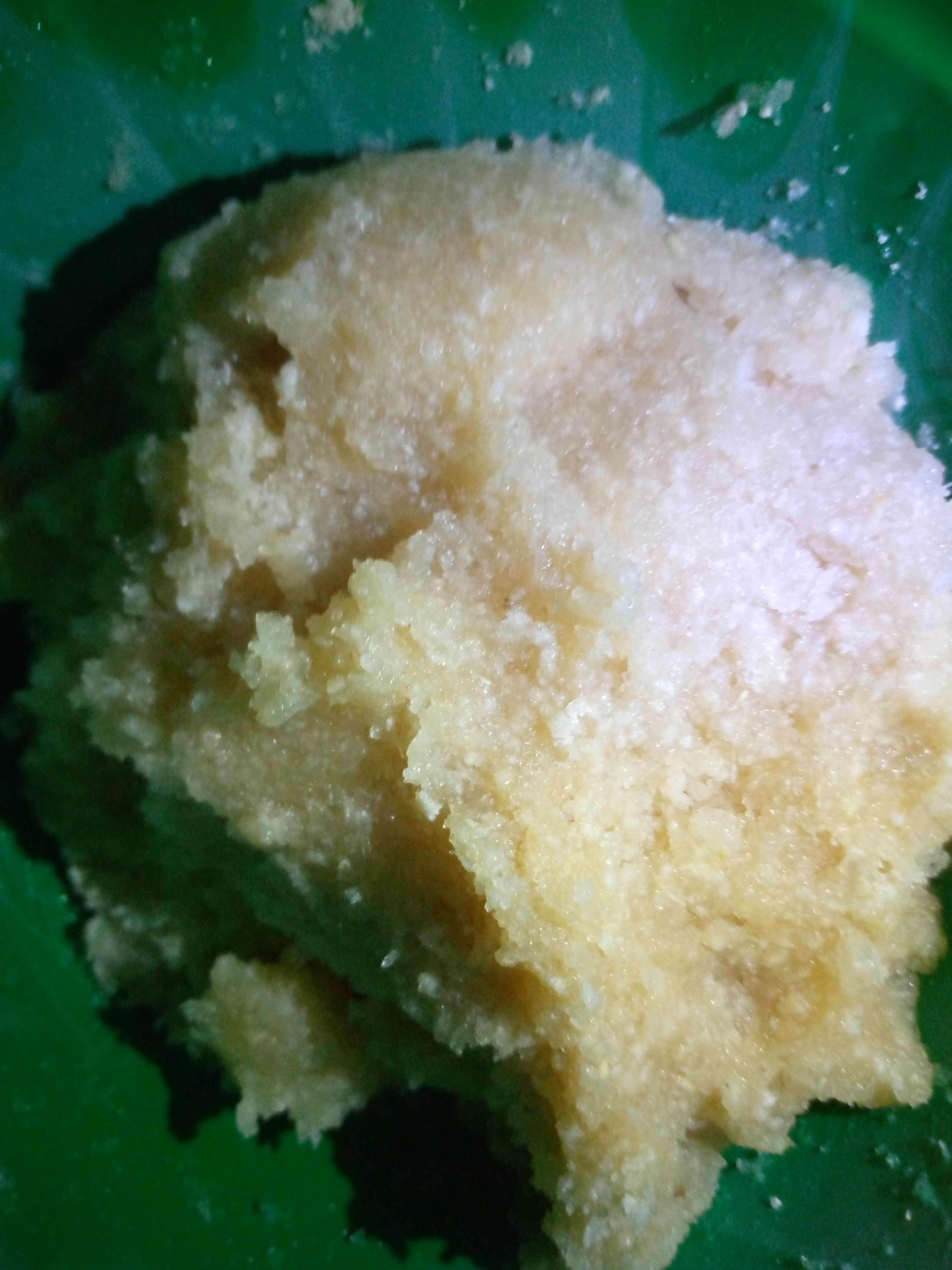 Freshly mixed eba with a coarse garri texture